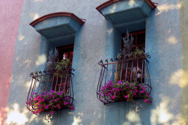 西班牙风格的窗户