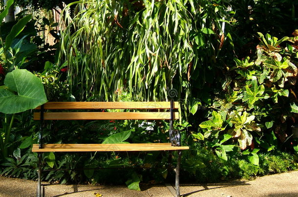 花园长凳