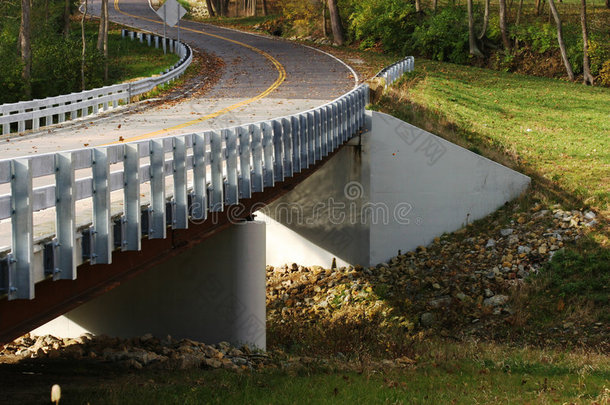 新农村公路桥