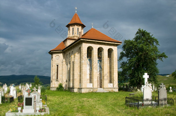 罗马尼亚的教堂和墓地