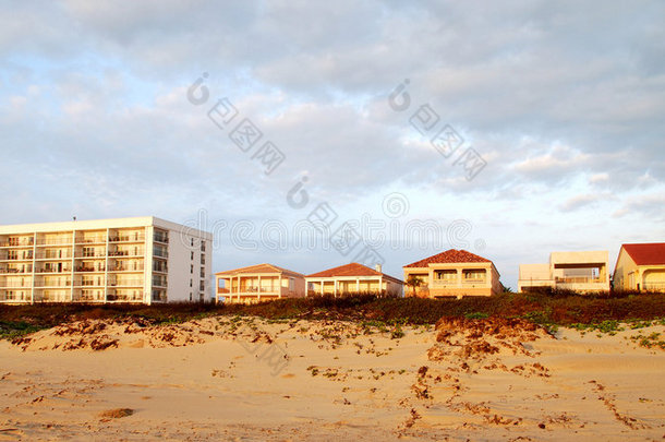 海边的公寓和别墅