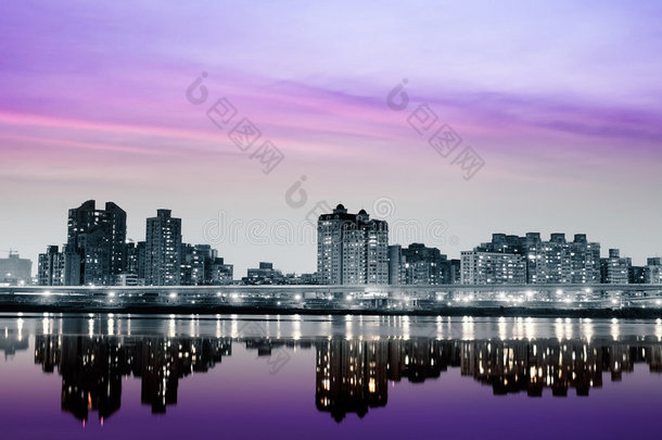 紫光城市之夜