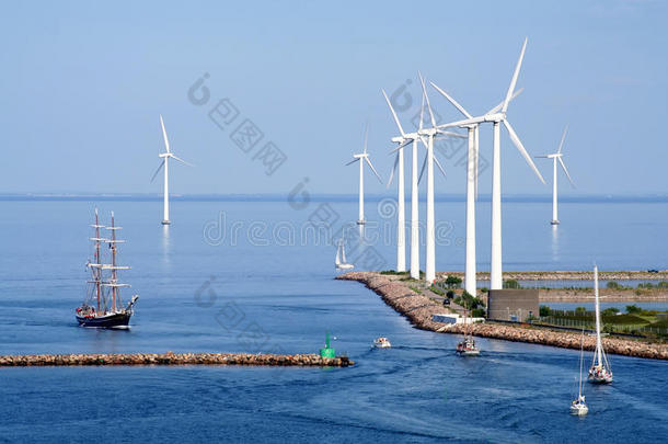 塔船和风电场