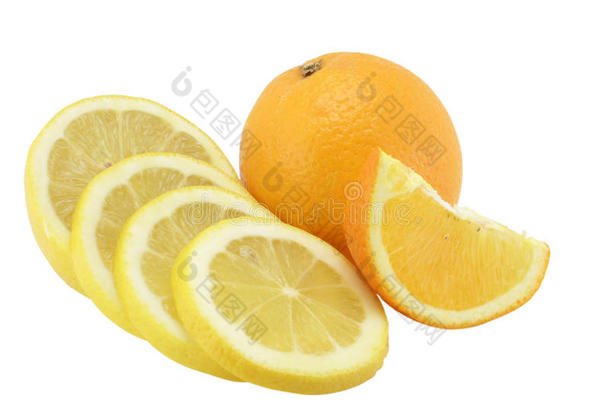 切好的柠檬，整个<strong>橙子</strong>和<strong>橙子</strong>