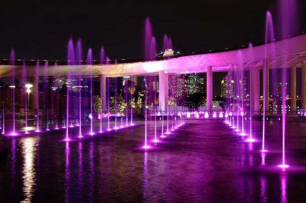 码头拦河坝<strong>紫光</strong>喷泉