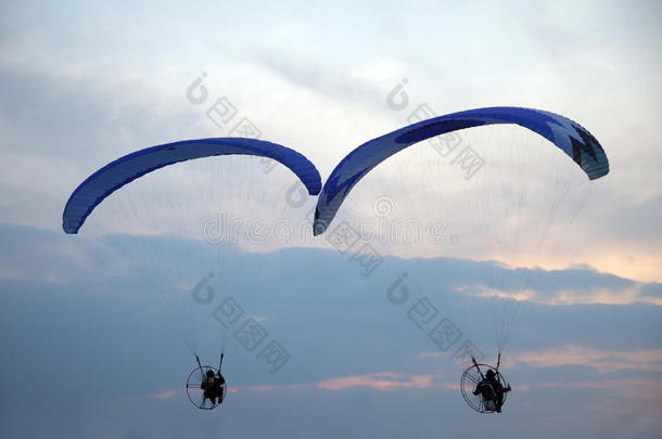 滑翔伞-感觉自由