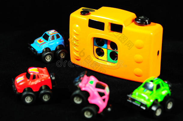 玩具相机和汽车模型