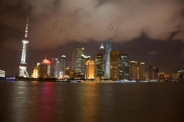 <strong>上海夜景</strong>