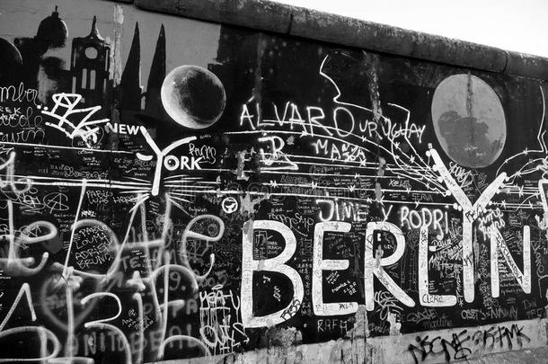 柏林墙壁画