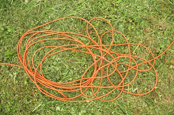 电缆线圈盘绕的实施导体