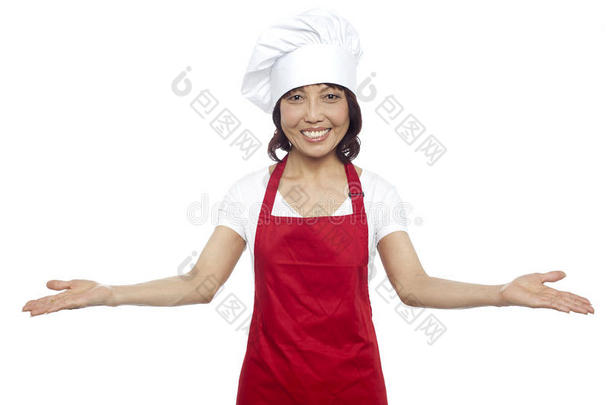 经验丰富的亚洲女厨师<strong>欢迎您</strong>