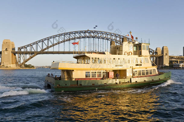 悉尼渡轮和悉尼海港大桥