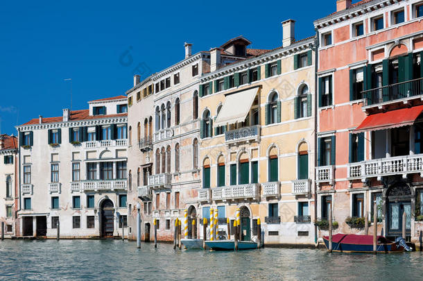 威尼斯<strong>大运</strong>河沿线的老建筑