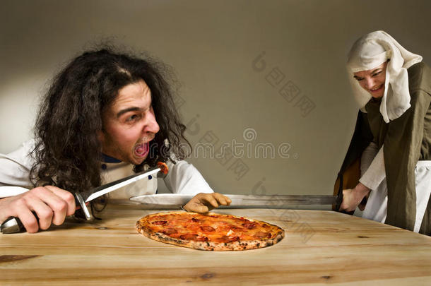 偷披萨的女仆割手