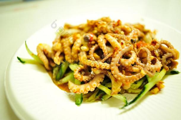 章鱼腿沙拉-中式海鲜