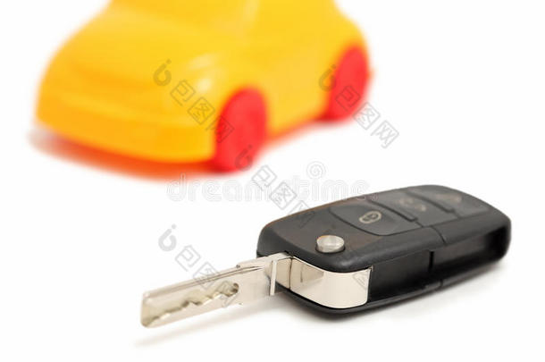 自动遥控钥匙和汽车（）