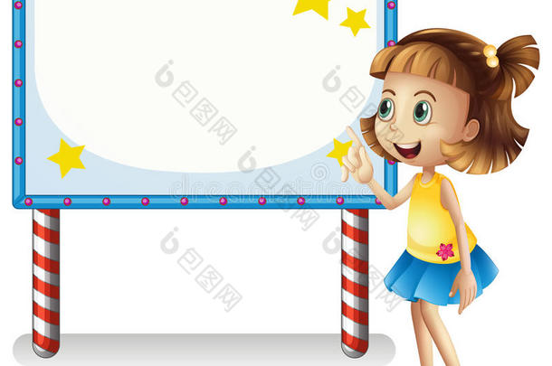 一个孩子在一块空木板旁边，上面挂着一系列<strong>的</strong>灯