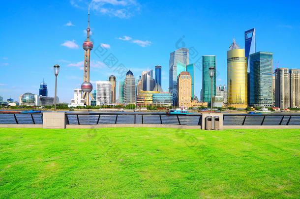 景观草展望上海陆家嘴城市建筑