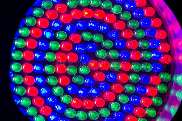 红色、绿色和蓝色LED