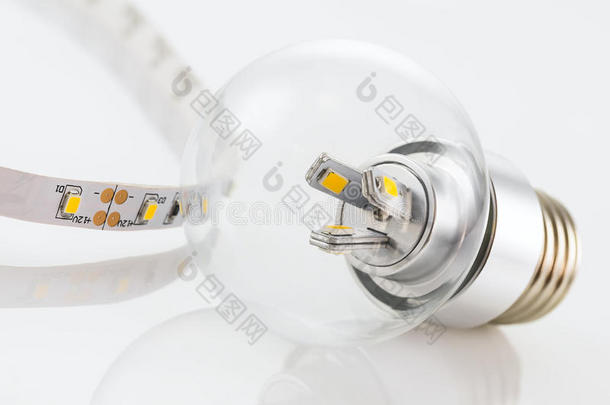 具有类似技术的E27LED灯泡和LED条