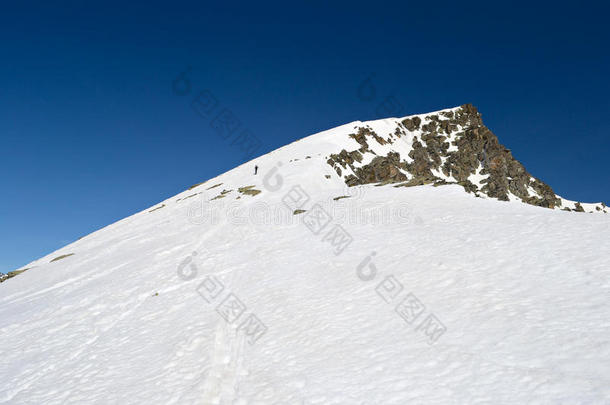 登顶登山者