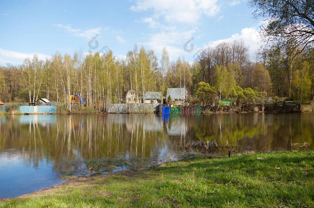 俄罗斯的故乡，水上的田园风光
