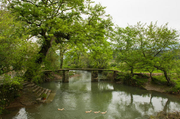 小桥流水