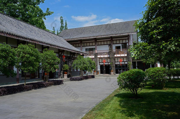 春意盎然的中国传统建筑