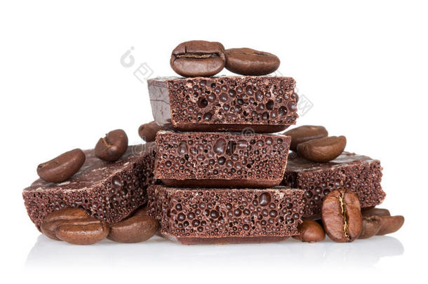 咖啡豆和巧克力的图片