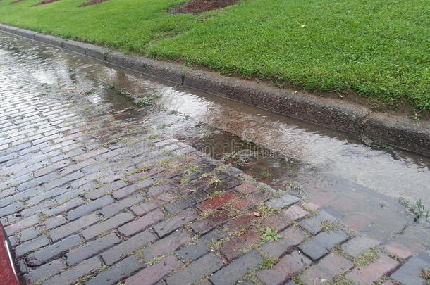 砖砌道路雨水沟雨水