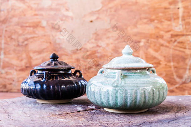 木制复古陶瓷壶