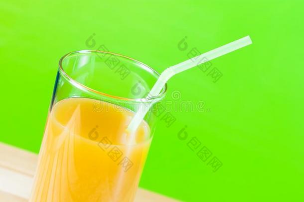 橙汁配稻<strong>草木</strong>桌营养理念