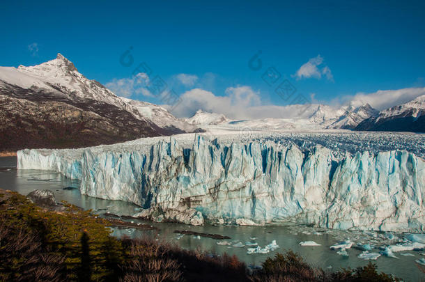 阿根廷莫雷诺冰川的<strong>美丽风景</strong>