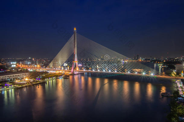 拉玛8号大桥，泰国曼谷特大桥
