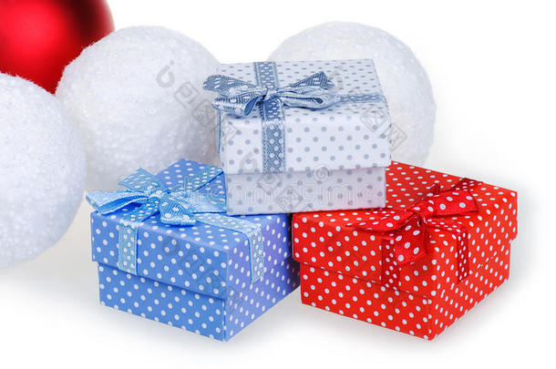 新年圣诞礼物白底红白蓝底蝴蝶结礼盒