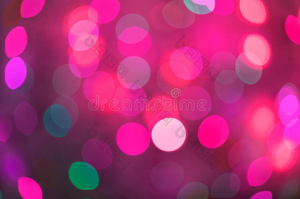 粉红色和红色的节日狂欢节。抽象圣诞背景