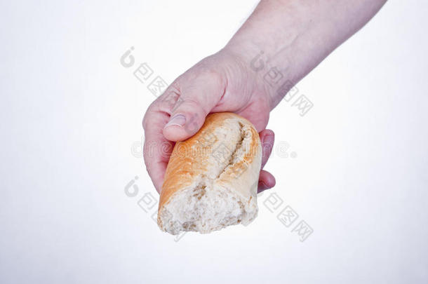 给面包