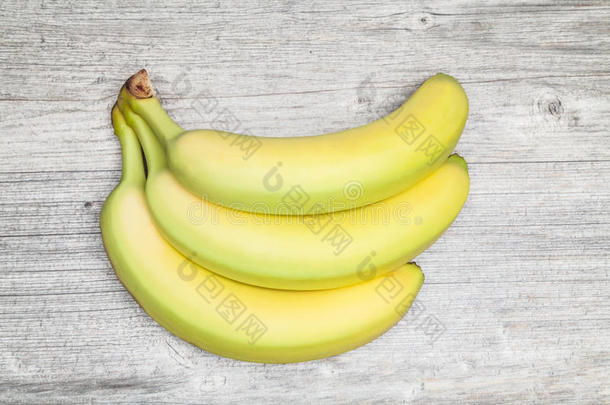 一堆黄色的香蕉