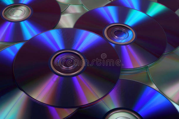 DVD和CD的特写图像