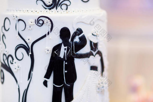 新郎新娘结婚蛋糕