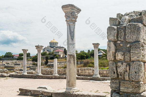 古希腊大教堂和金牛座大理石柱