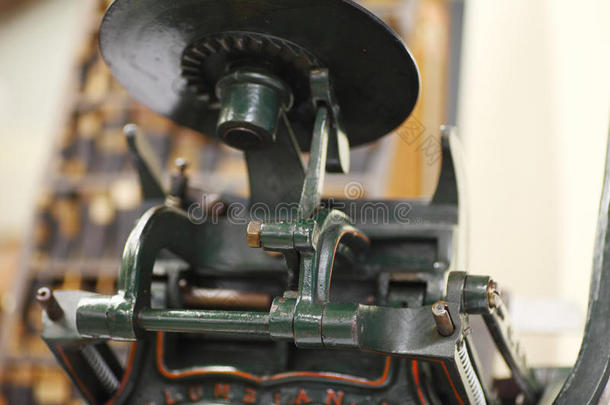 古董桌面印刷机