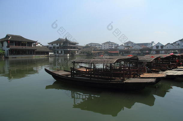 中国，金<strong>溪水</strong>乡，金溪古镇的暗垫船
