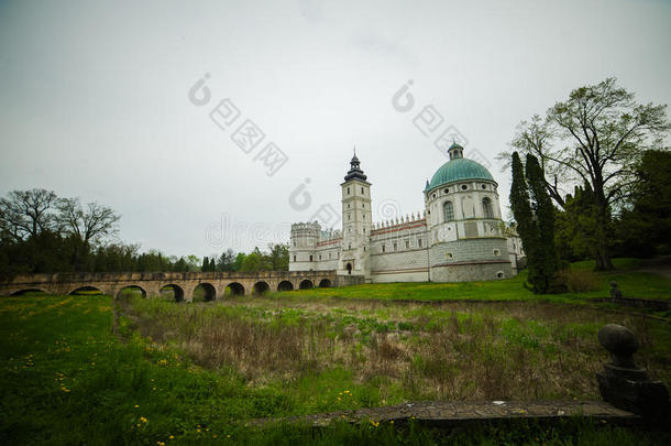 波兰美丽的旧城堡。