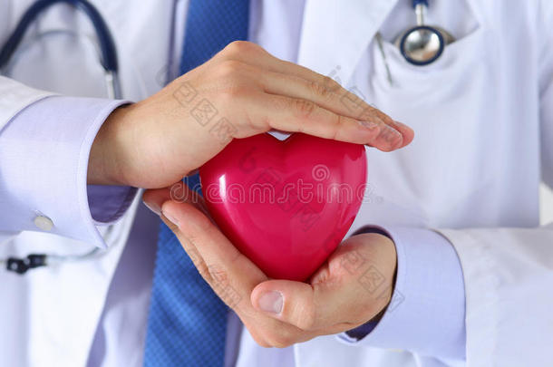 帮助攻击心脏病学家心脏病学心脏刺激器