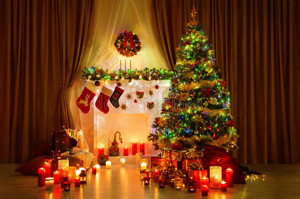 圣诞树室，圣诞节家居室内，壁炉灯