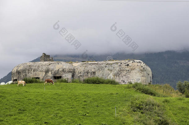 第二次世界<strong>大战</strong>的掩体，阿尔卑斯山墙的一部分，阿尔塔瓦尔维诺斯塔/奥贝文斯基高，南蒂罗尔，意大利