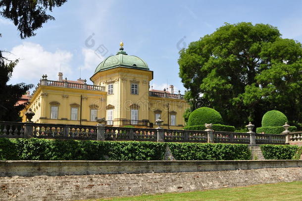 布赫洛维茨城堡