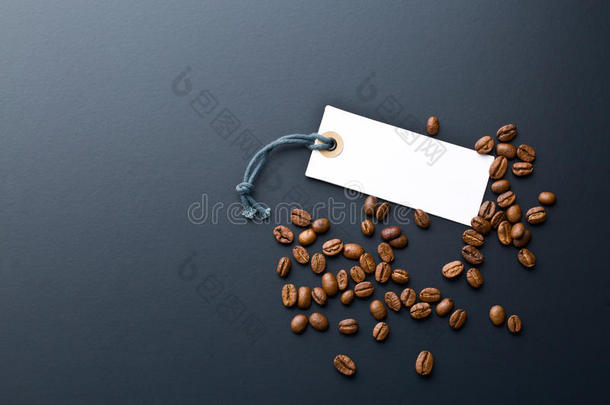 咖啡豆和价格标签