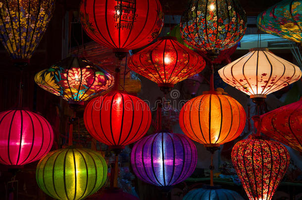 海安<strong>礼品店</strong>的中国灯笼。 越南